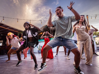  Clase de Champeta + Fiesta en Chiva en Cartagena